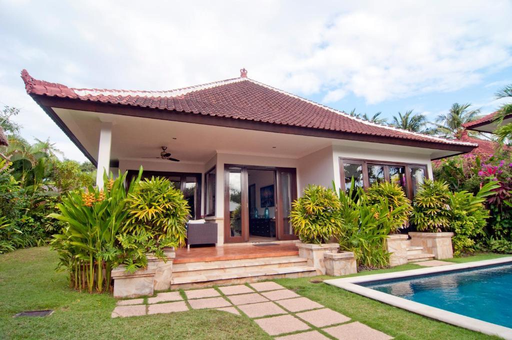 Villa Selaras سانور الغرفة الصورة